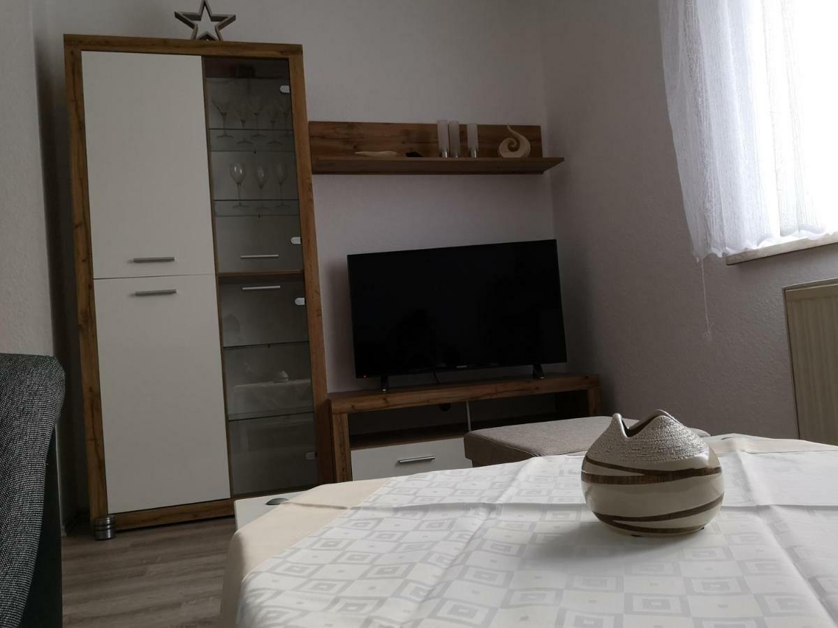 Ferienwohnung Elias 메르제부르크 외부 사진