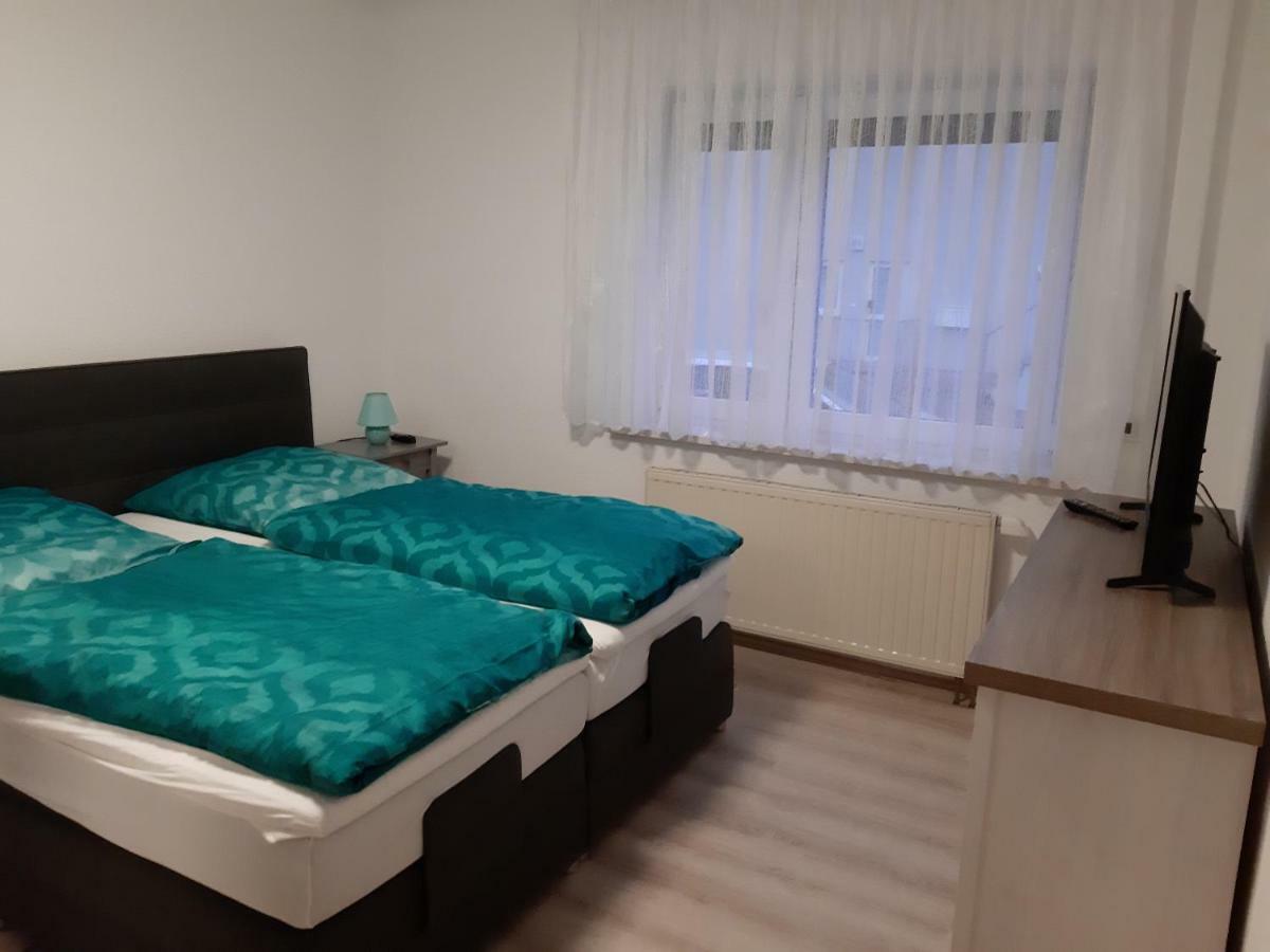 Ferienwohnung Elias 메르제부르크 외부 사진